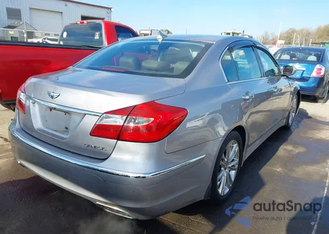 2013 Hyundai Genesis 3.8 из США, поврежденный, VIN KMHGC4DD2DU250439